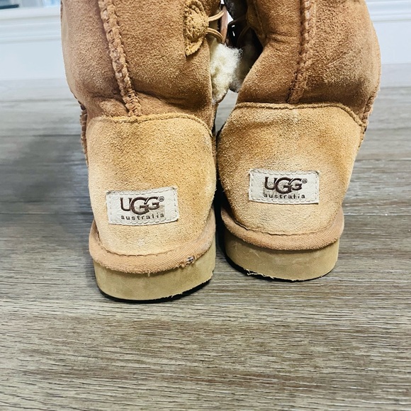 Ugg Bailey Button Triple Boot Women’s Size 8 - Picture 6 of 8